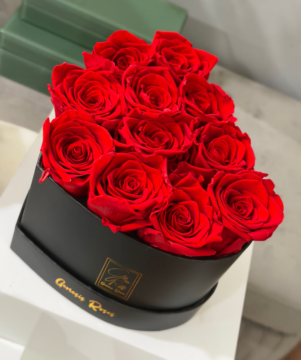 Heart Box Roses/Red/Black